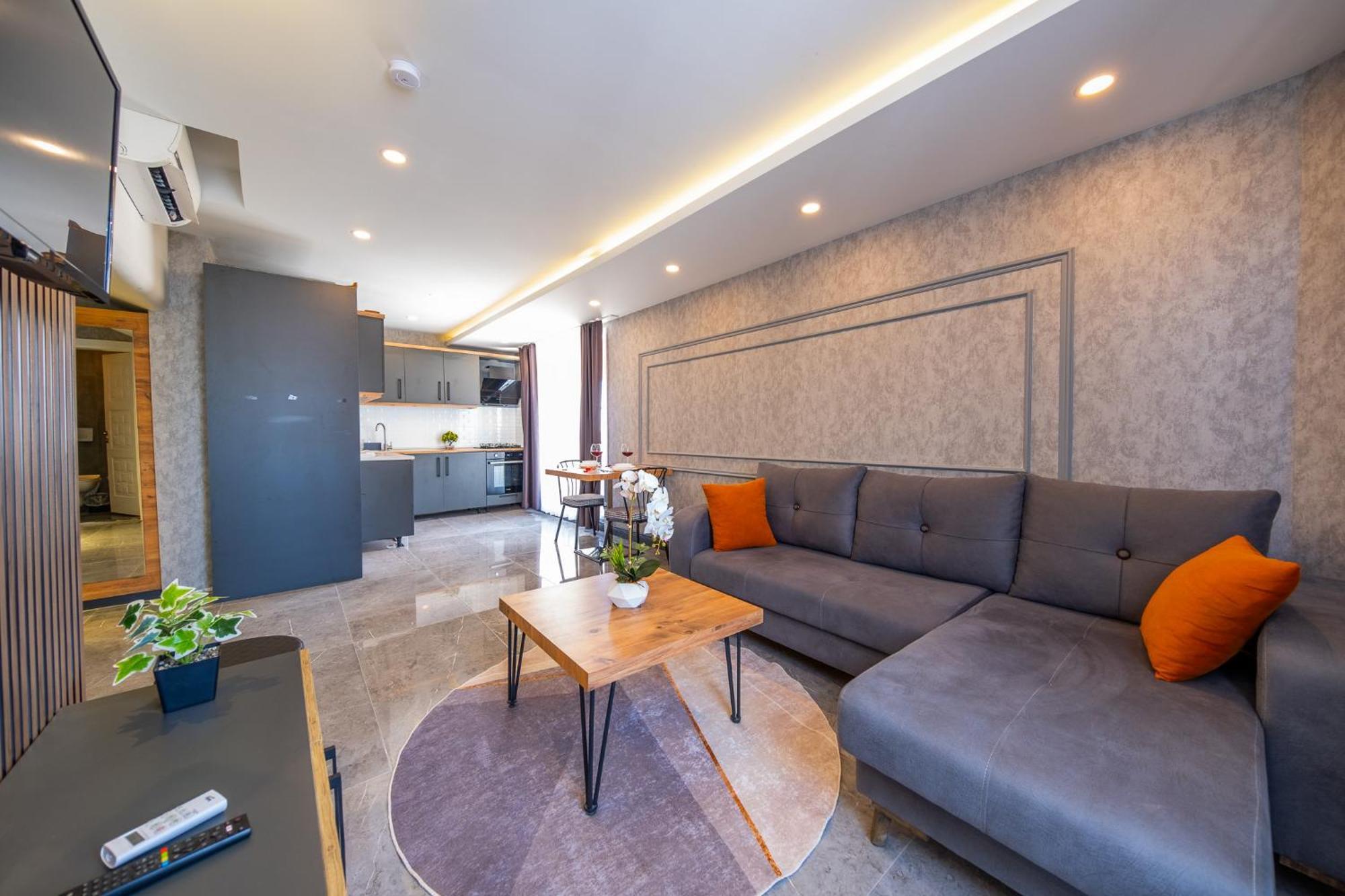 Mrt Suites Lara 安塔利亚 外观 照片